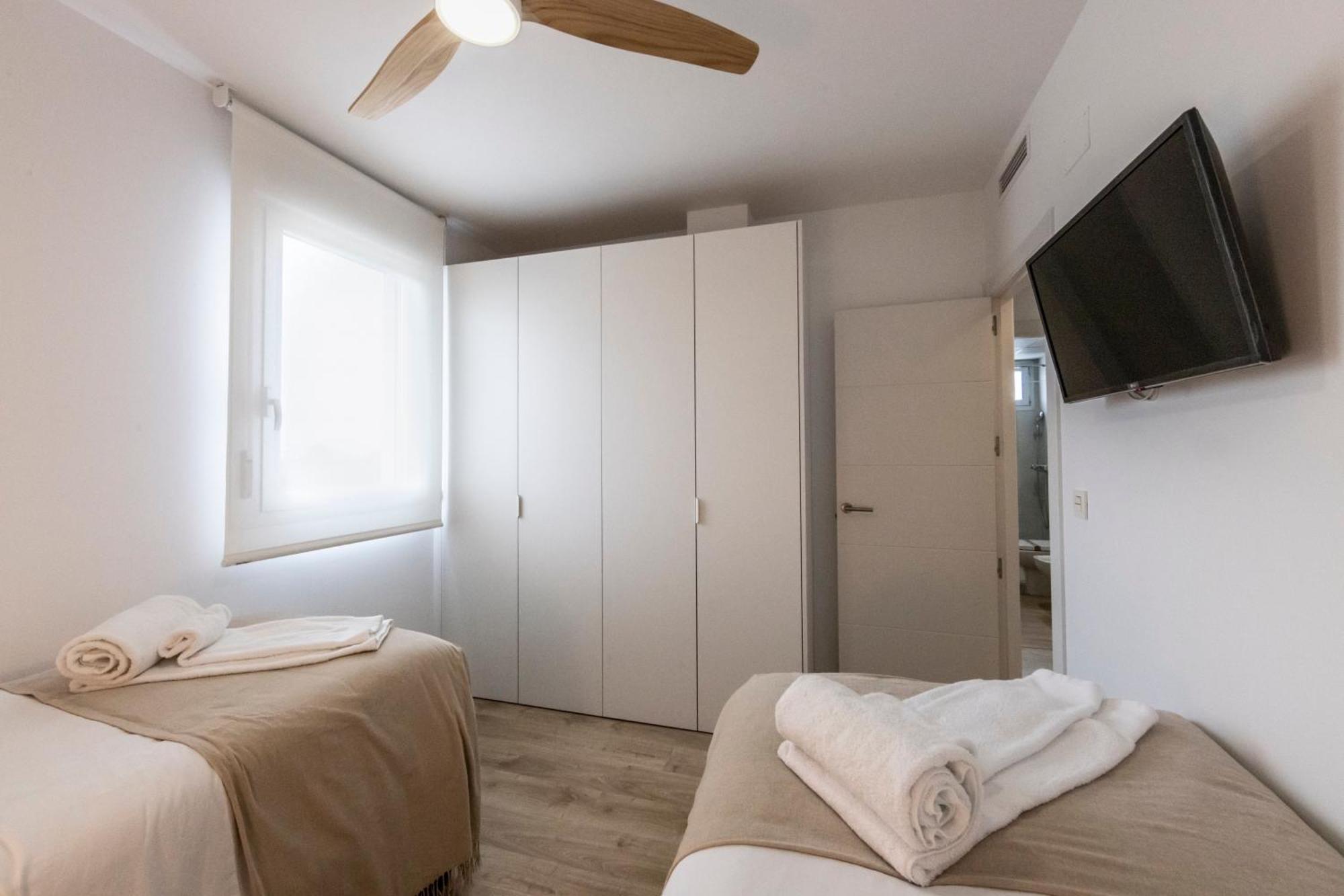 Homity Holidays - Playa Granada - Mar De Astrid Motril Eksteriør billede